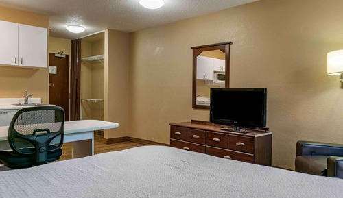 Studio, 1 Queen Bed, Non Smoking