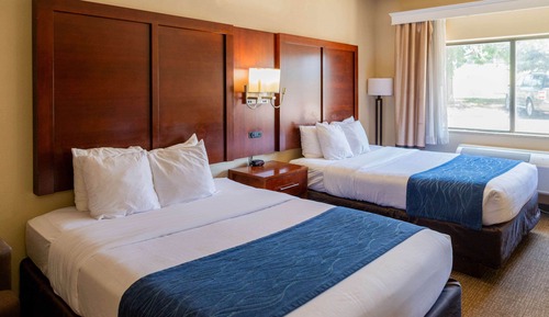 Standard Room, 2 Queen Beds, Non Smoking