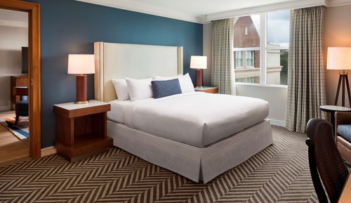 Room, 1 King Bed, Accessible, Bathtub