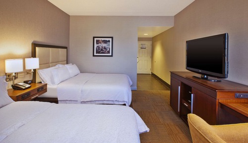 Room, 2 Queen Beds, Accessible, Non Smoking