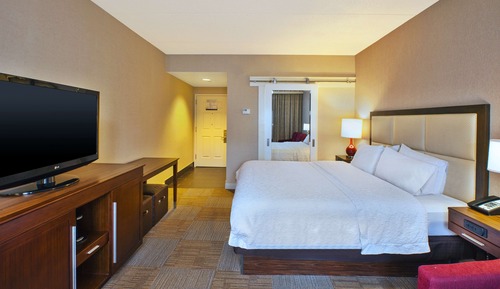 Standard Room, 1 King Bed