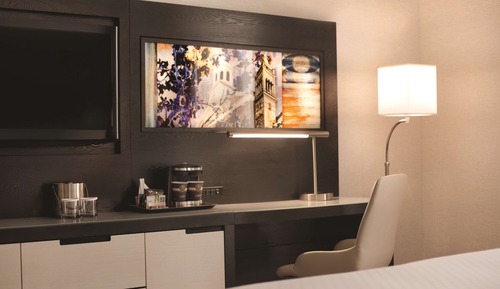 Room, City View