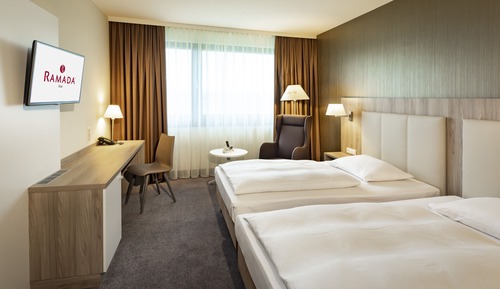 Room, 2 Queen Beds, Non Smoking