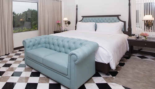 Luxury Room, 1 King Bed, View