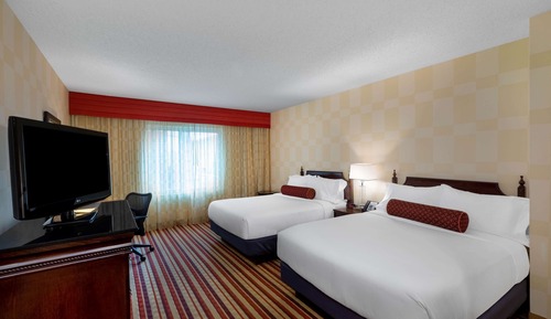 Room, 2 Queen Beds, Accessible, Non Smoking