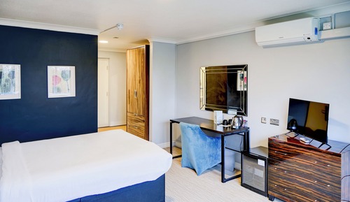Triple Room, Multiple Beds (UA, Wet)