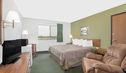 Room, 1 King Bed, Accessible, Non Smoking (Mobility Accessible)