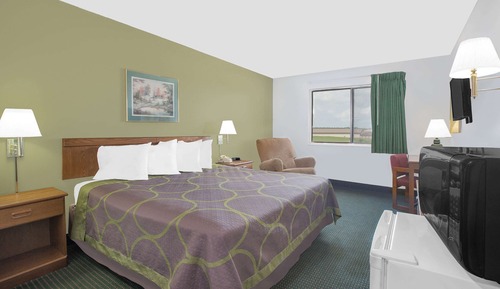 Standard Room, 1 King Bed