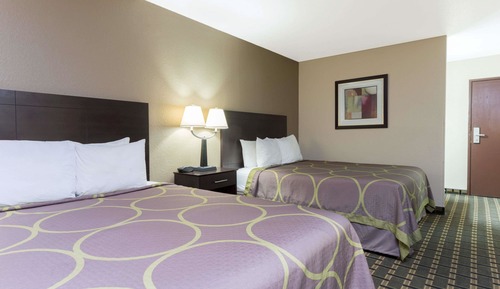 Standard Room, 2 Queen Beds