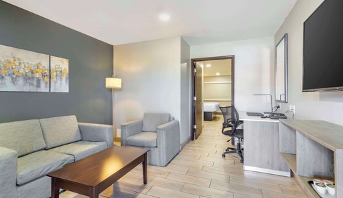 Suite, 1 King Bed, Non Smoking, Refrigerator & Microwave
