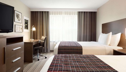 Room, 2 Queen Beds, Non Smoking