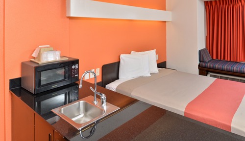 Deluxe Suite, 2 Queen Beds, Accessible, Non Smoking