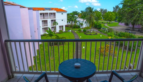 Double or Twin Room, 2 Double Beds, Garden View