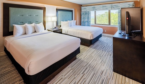 Standard Suite, Park View (2 Queen Beds and 1 Sofa Bed)