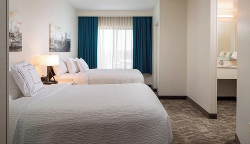Suite, 2 Double Beds (Mobility/Hearing Accessible, Tub)
