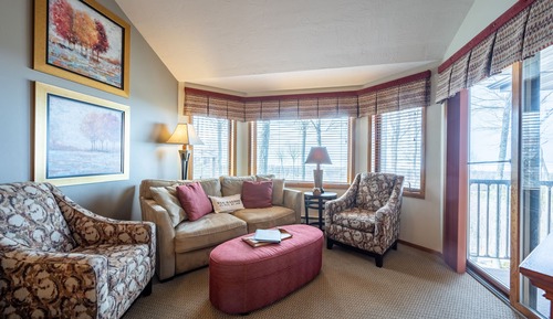 1 Bedroom 1 Bath King, Water View