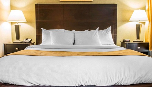 Suite, Multiple Beds, Non Smoking, Refrigerator & Microwave