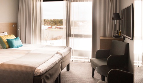 Superior Room, 1 King Bed