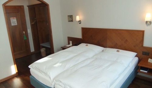 Deluxe Double Room, Private Bathroom