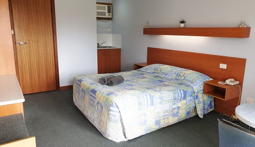 Deluxe Room, Non Smoking (Deluxe - 4 Star)