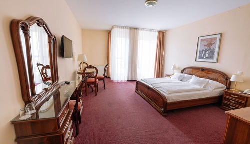 Junior Room