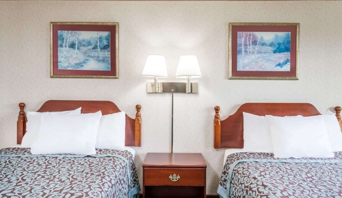 Standard Room, 2 Double Beds