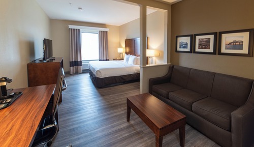 Suite, 1 King Bed