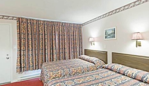 Standard Double Room, 2 Queen Beds