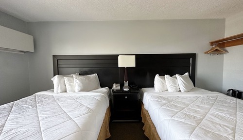 Room, 2 Queen Beds, Non Smoking