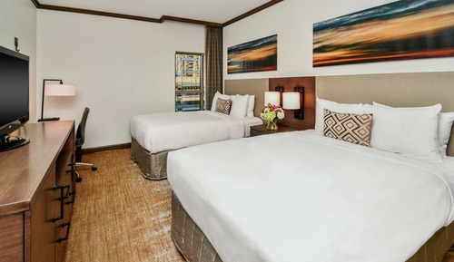 Room, 2 Queen Beds (Park Cities Room, Roll-In Shower)