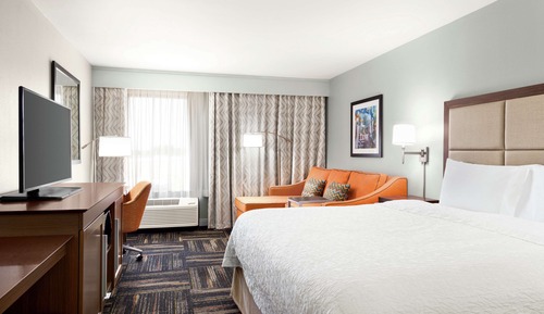 Deluxe Room, 1 King Bed, Non Smoking