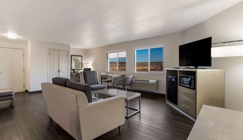 Standard Room, 2 Queen Beds, Non Smoking, Refrigerator & Microwave (Larger Room)