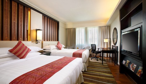 Premier Room King Bed