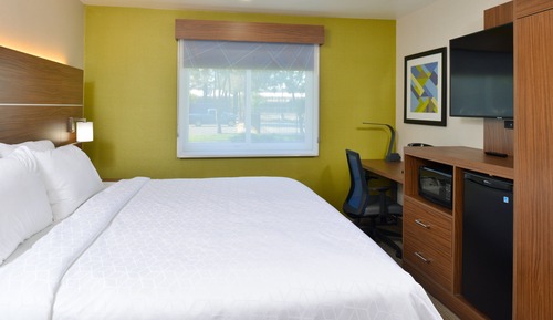 Standard Room, 1 King Bed