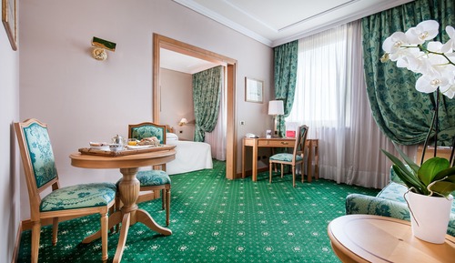 Junior Suite, 1 Queen Bed