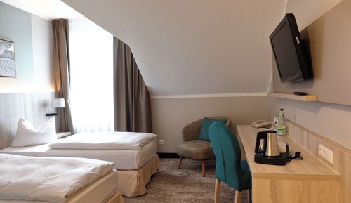 Comfort Room, 2 Twin Beds, Bathtub