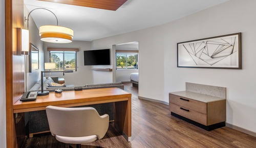 Guestroom One King