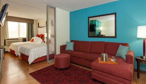 Standard Room, 1 King Bed
