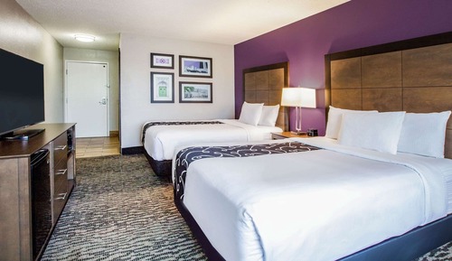 Room, 2 Queen Beds, Non Smoking