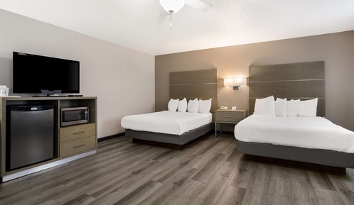 Standard Room, 2 Queen Beds, Non Smoking, Refrigerator & Microwave (Larger Room)