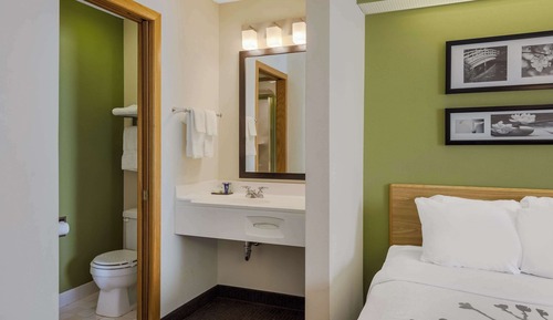 Standard Room, 2 Double Beds, Non Smoking