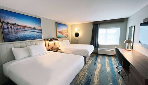 Standard Room, 2 Queen Beds, Non Smoking
