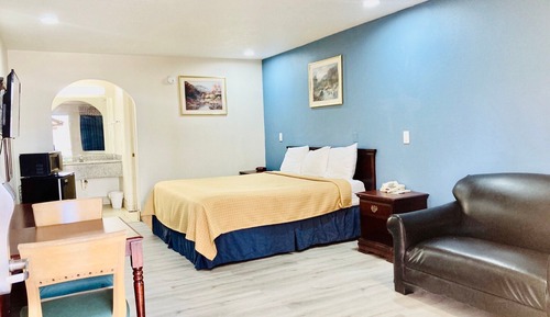 Room, 1 King Bed, Accessible