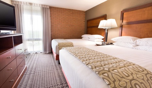 Suite, 2 Queen Beds, Refrigerator & Microwave (2 rooms Sofabed)