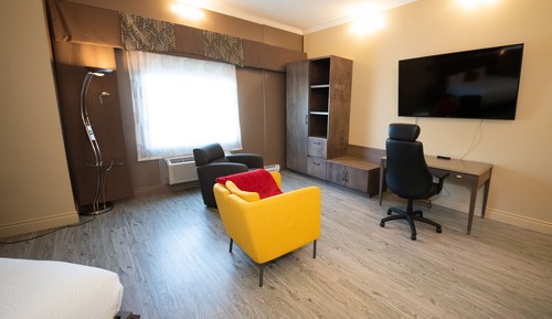 Executive Suite, 1 Queen Bed, Non Smoking