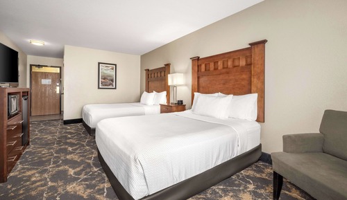 Room, 2 Queen Beds, Accessible, Non Smoking (Mobility Accessible)