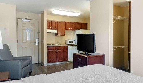 Studio, 1 Queen Bed, Non Smoking