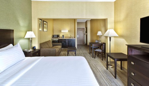 Studio Suite, 1 King Bed, Non Smoking
