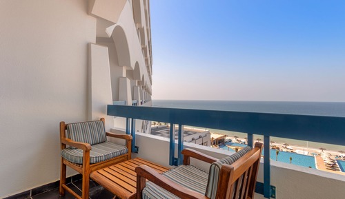 Signature deluxe Twin sea view room