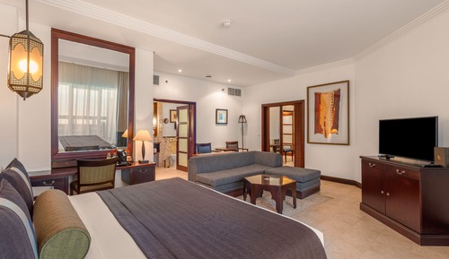 Junior Suite, 1 King Bed, Sea View